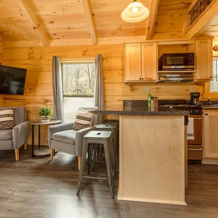 Meg Cabin Tiny Rustic Comfort On Lookout Mtn Chattanooga Exterior foto